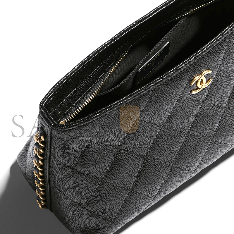 CHANEL CLUTCH WITH CHAIN GRAINED SHINY CALFSKIN GOLD-TONE METAL AP4700 (23*12*8cm)